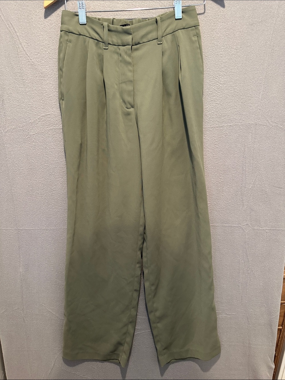 Quince Olive Green Women's Pleated Wide-Leg Trousers